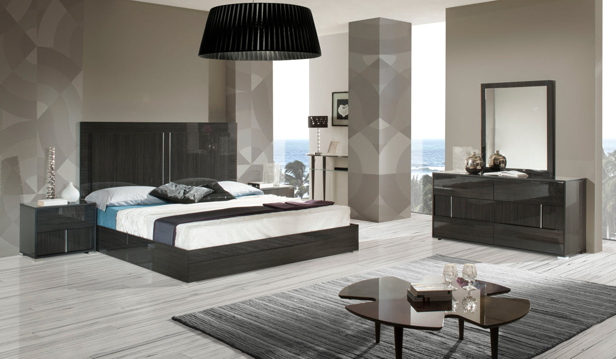 Queen Ari Italian Modern Grey Bedroom Set