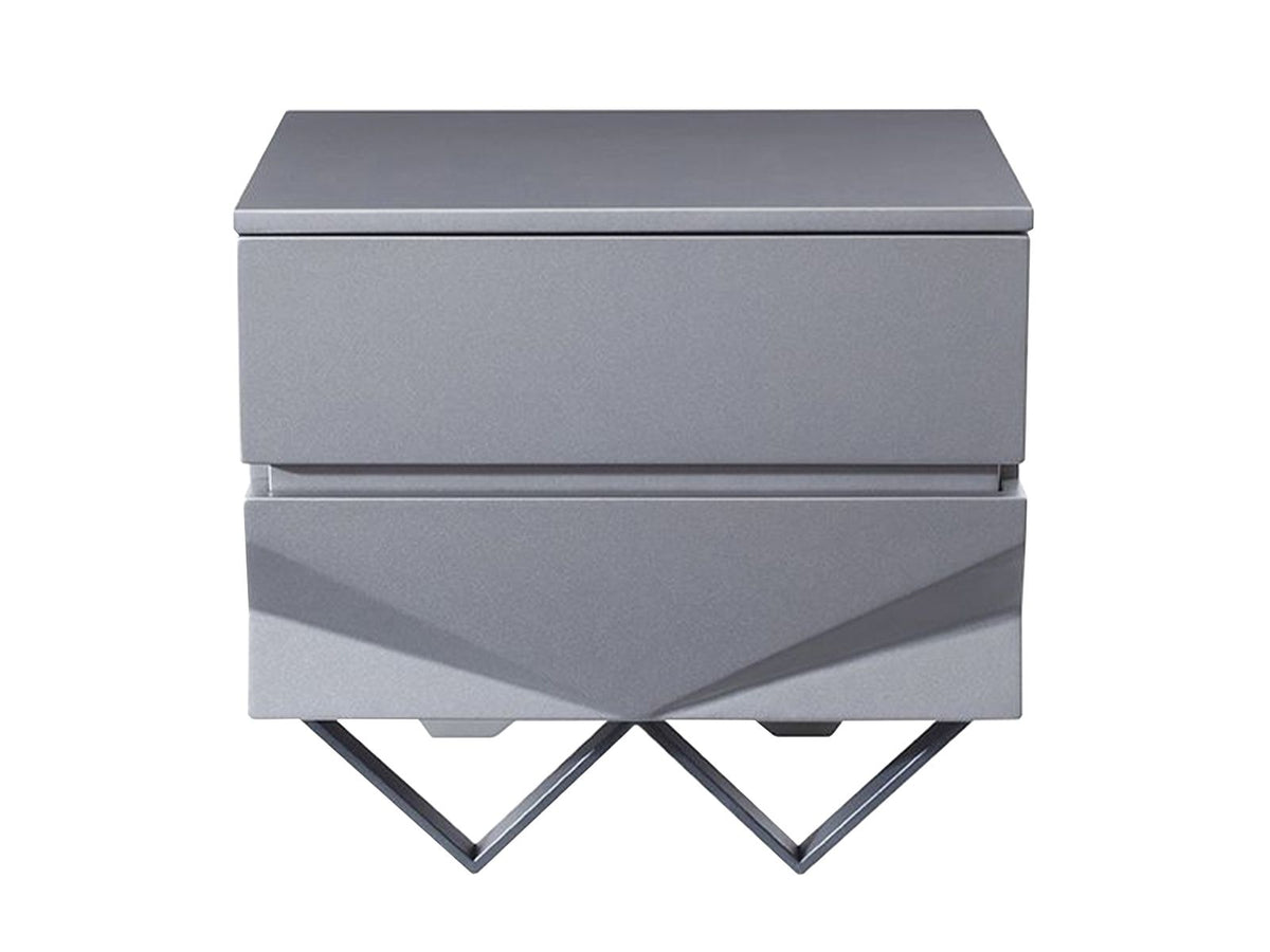 Duke Modern Grey Velvet & Black Gun Chrome 4-Piece Bedroom Set