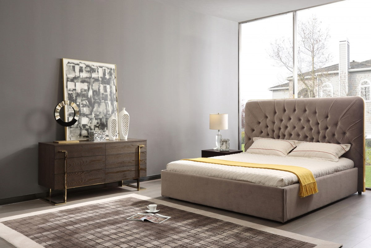 Moontide Glam Beige Velvet and Brushed Brass 4-Piece Bedroom Set