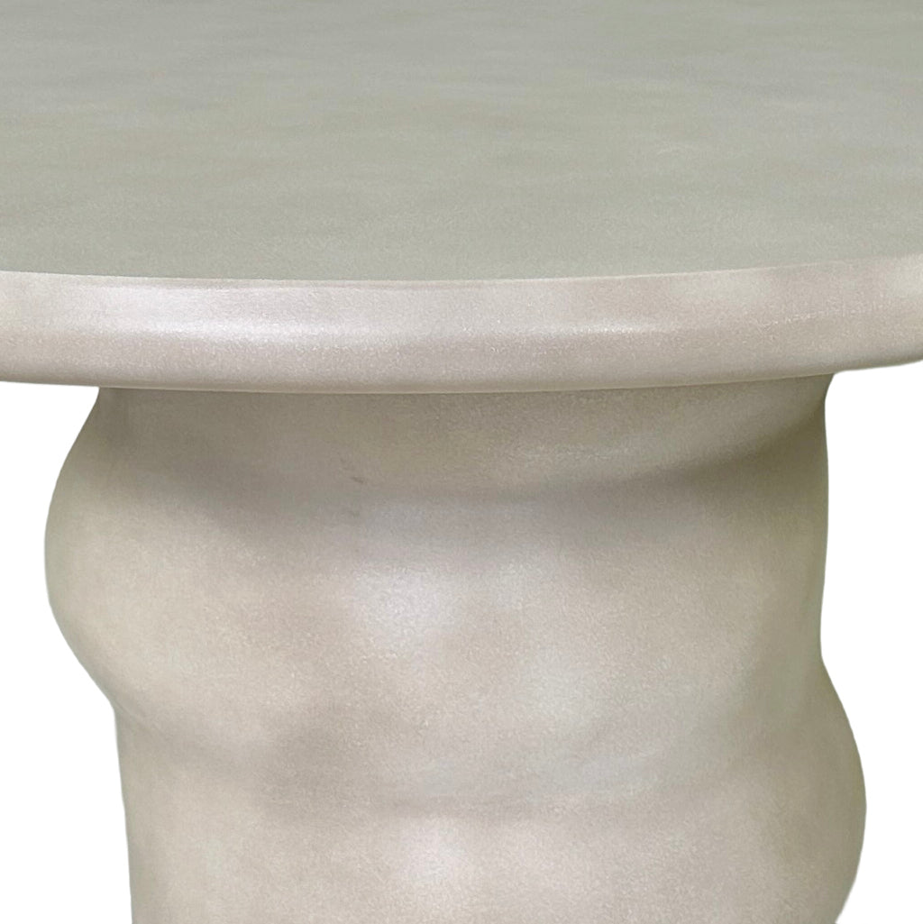 Nouveau Sosso Modern Beige Round Concrete Dining Table