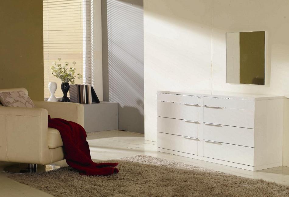 Prestige Modern White Lacquer Mirror