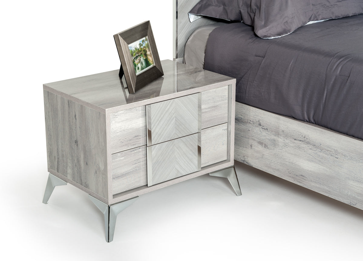 Alexa Italian Modern Grey Bedroom Set