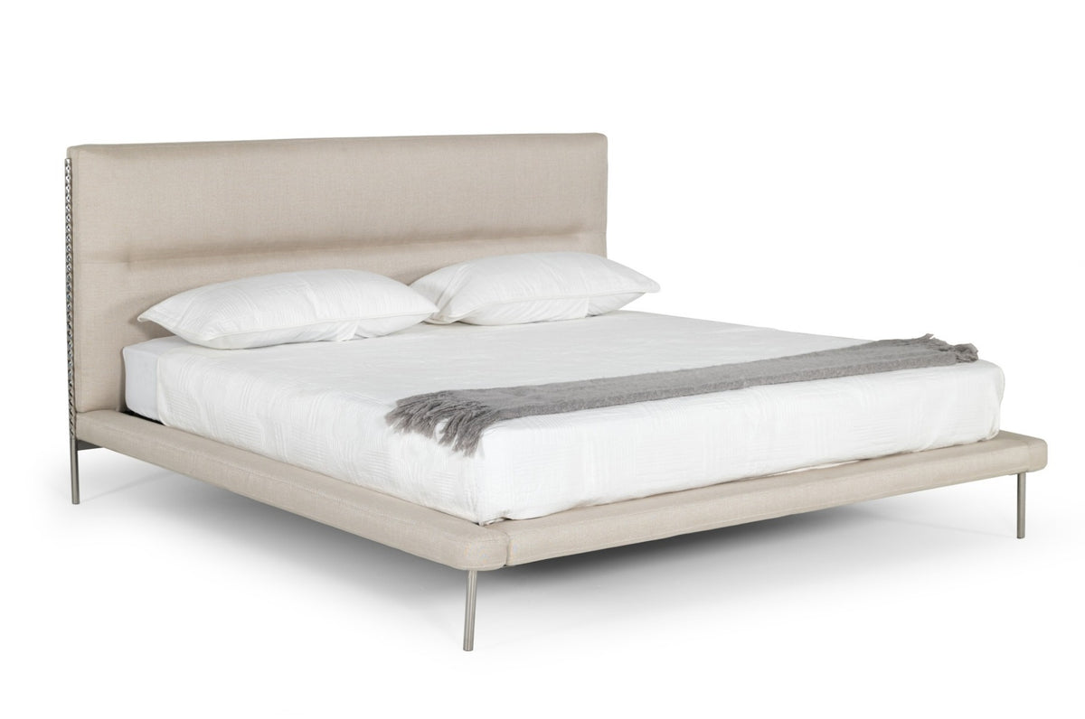 Bergeron + Lorenzo Contemporary Cream Fabric + Light Oak 4-Piece Bedroom Set