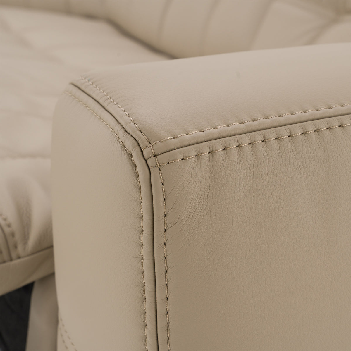 Carney Modern Beige Leather Sectional Sofa + 3 Recliners