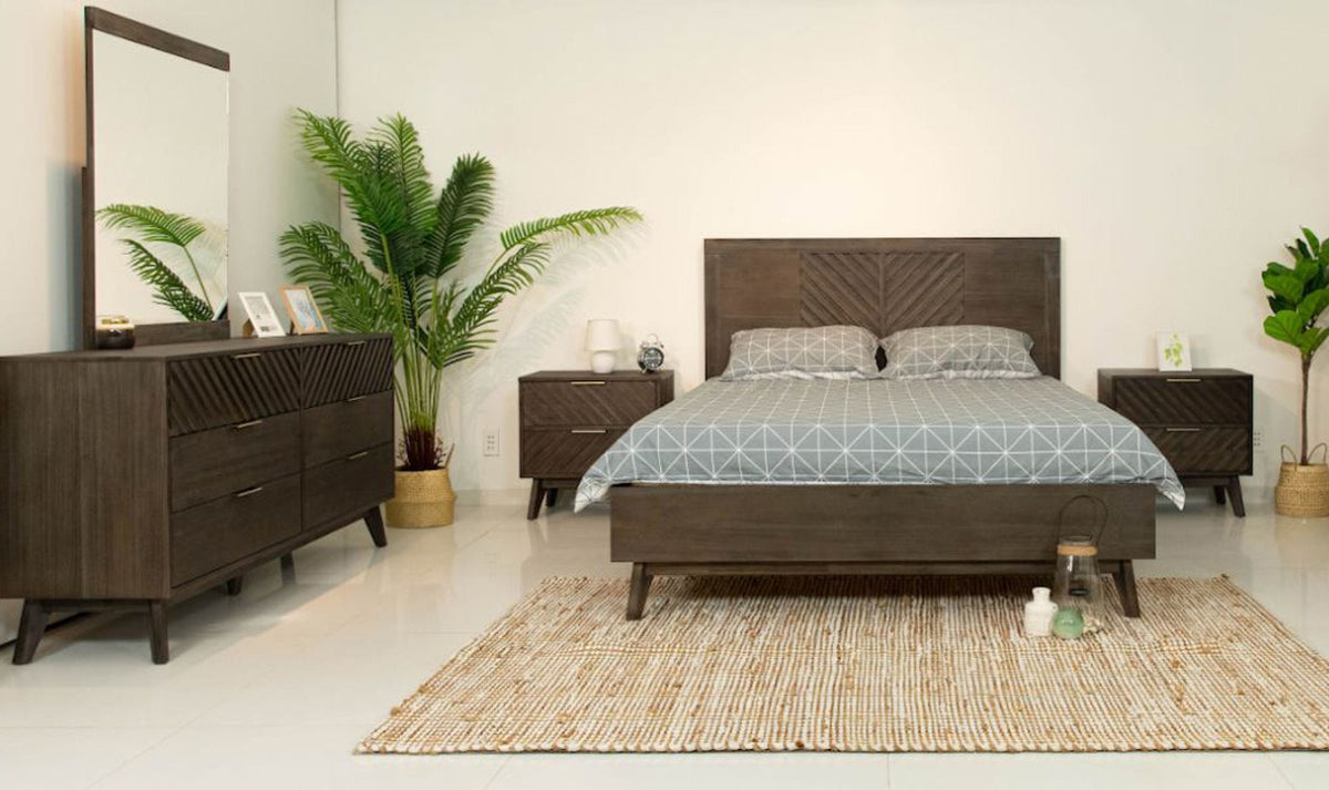Daisy Queen Mid-Century Dark Acacia Bedroom Set