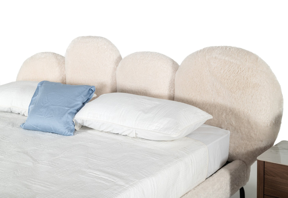 Destiny Contemporary White Sherpa Bubble Bed