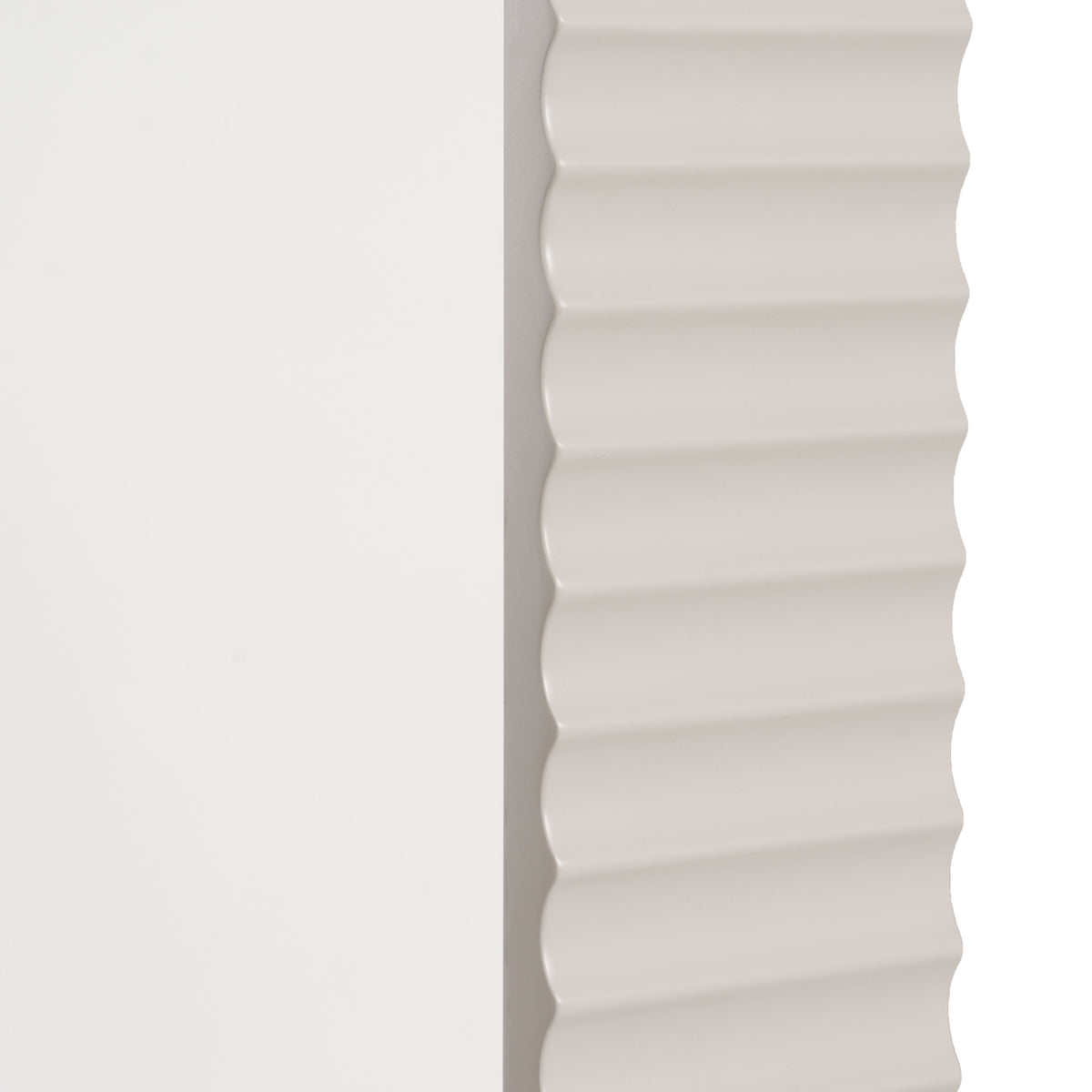 Glinda Modern Beige Floor Mirror