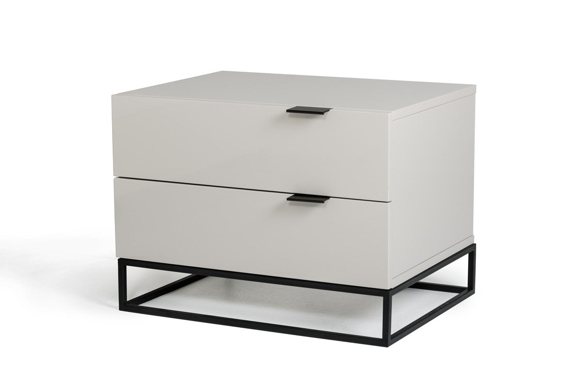 Hera Modern Queen Bedroom Set