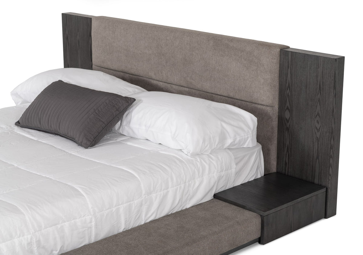 Queen Jagger Modern Grey Bed