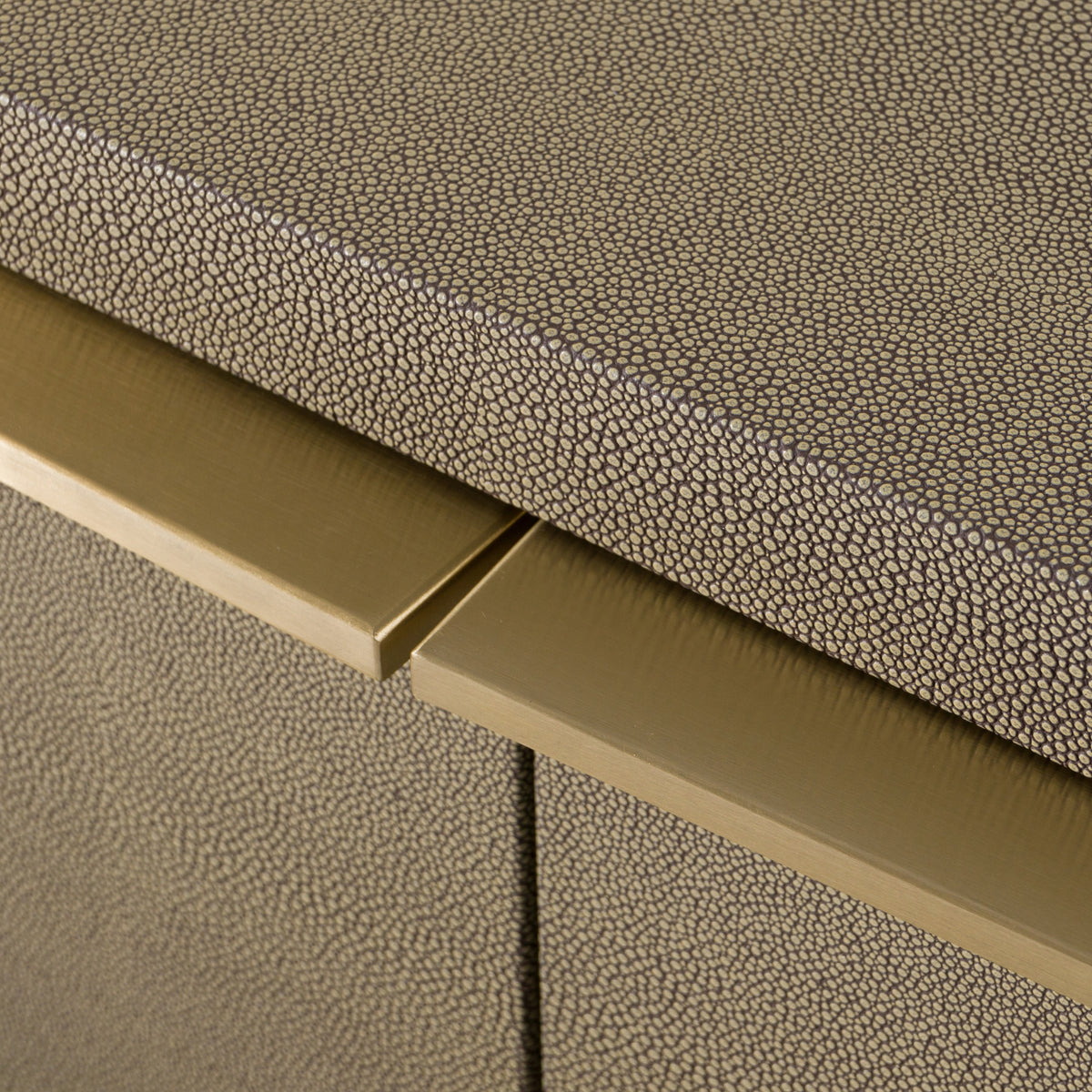 Lois Modern Grey Leather & Beige Shagreen Bedroom Set