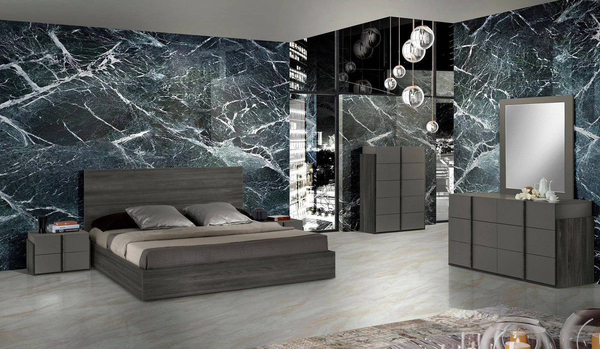 Lucia Full Size Italian Modern Matte Grey / Elm Grey Bed