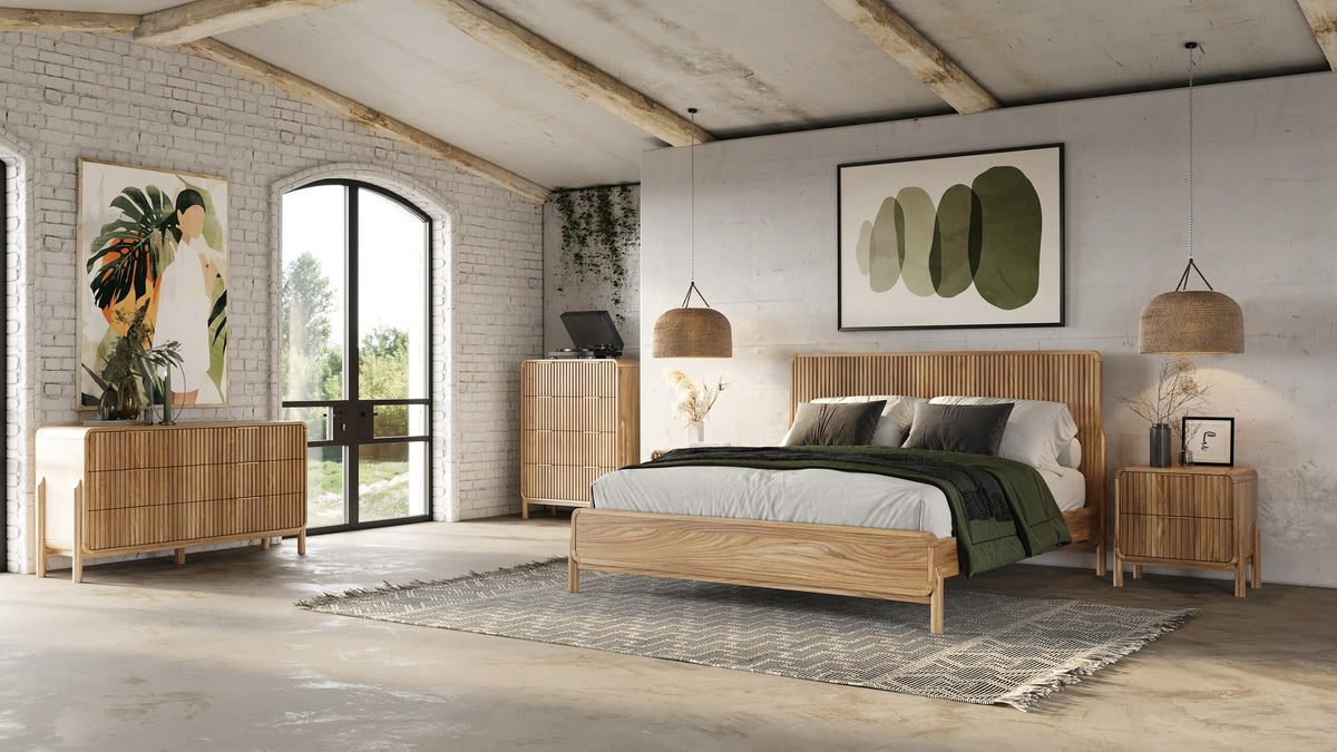 Mikala Modern Natural Oak Chest