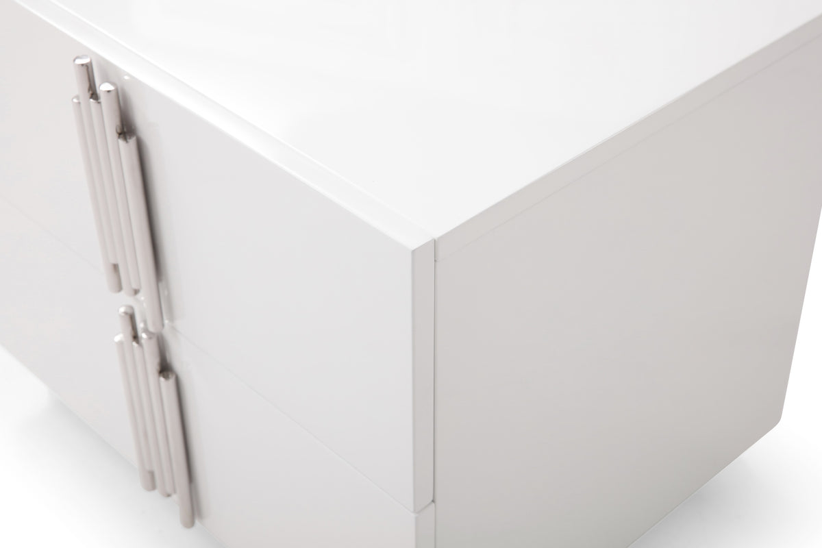 Token Modern White + Stainless Steel Bedroom Set