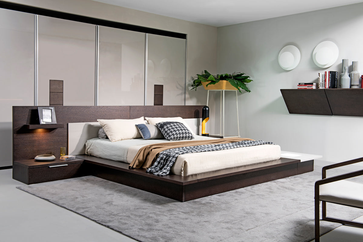 California King Torino Contemporary Brown Oak & Grey Platform Bed with Lights