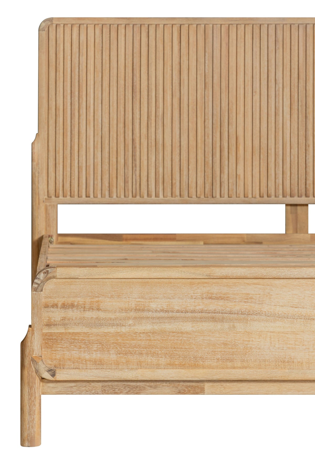 Mikala Modern Natural Oak Bedroom Set