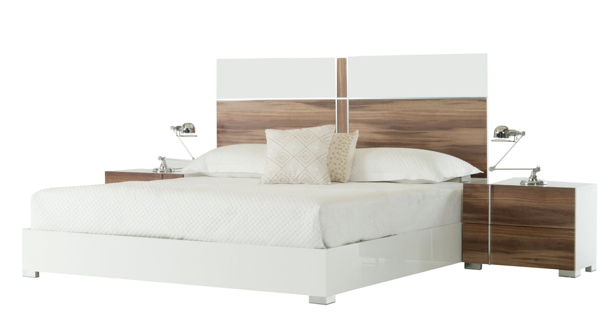 Giovanna Italian Mid-Century White and Cherry Q Bed